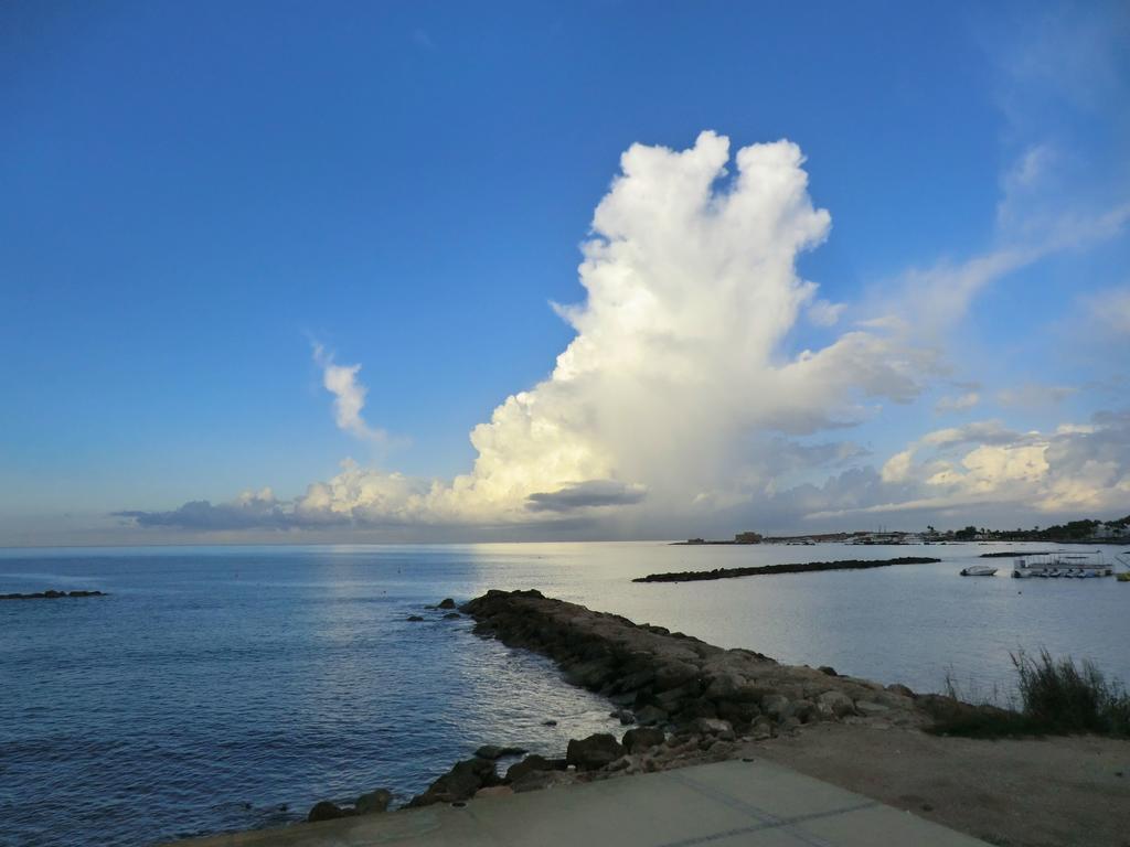 Ferienwohnung Limnaria Westpark Paphos Zimmer foto