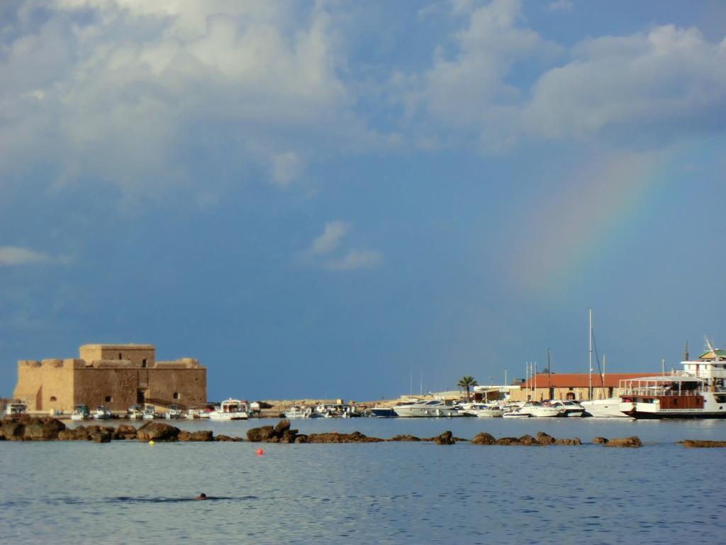 Ferienwohnung Limnaria Westpark Paphos Zimmer foto